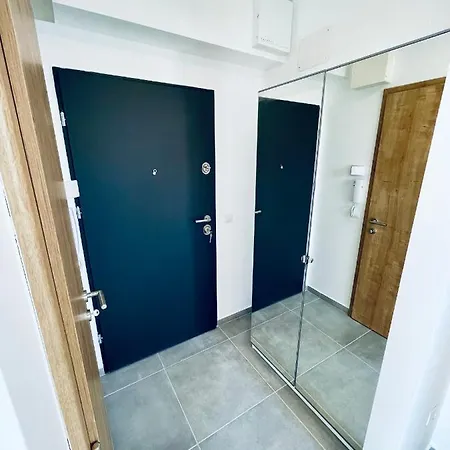 Lena Apartament